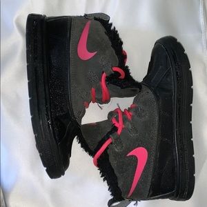 Kids ACG - lightly worn